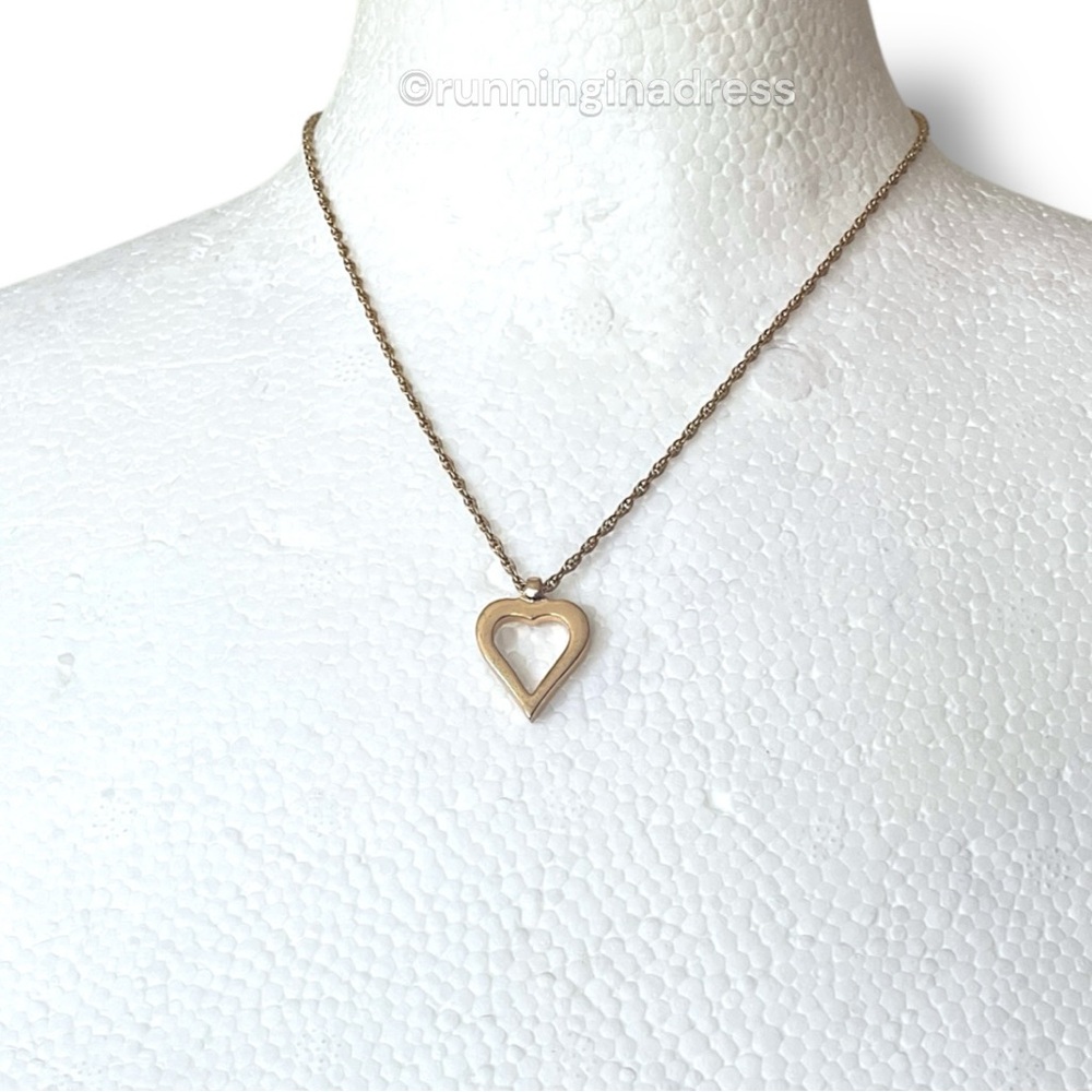 Vintage Authentic Christian Dior Open Heart Gold CD Logo Necklace - Picture 2 of 12